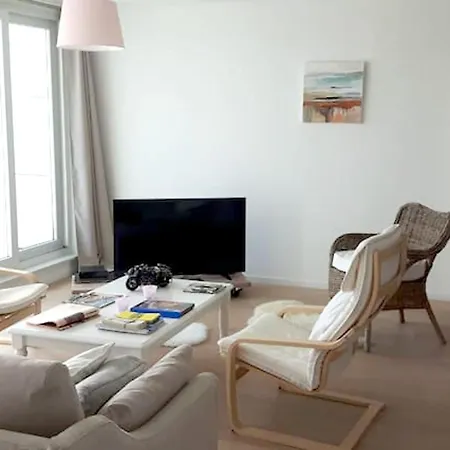 公寓 Modern In With Balcony 107 Sqm Tv 科克赛德