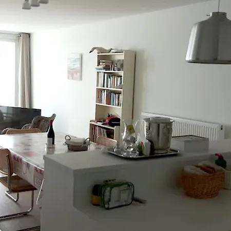 Modern In With Balcony 107 Sqm Tv *